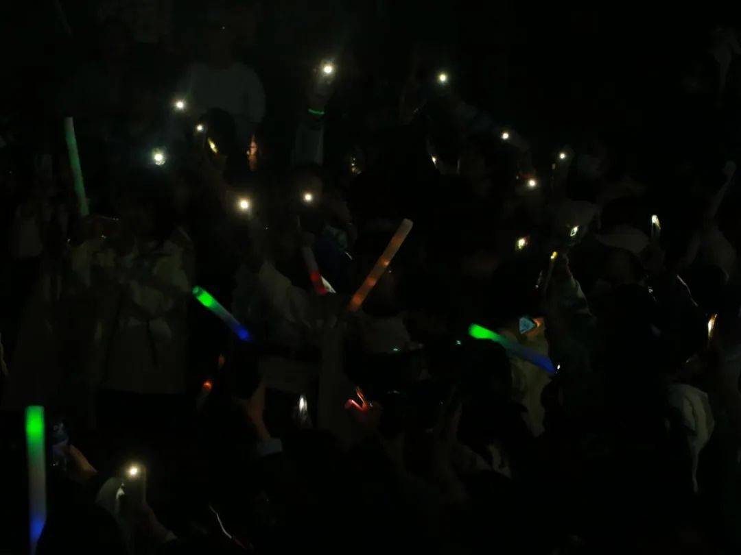 Kaiyun官方登录入口-包含城市夜跑灯光盛典，点亮夜空的运动狂欢的词条